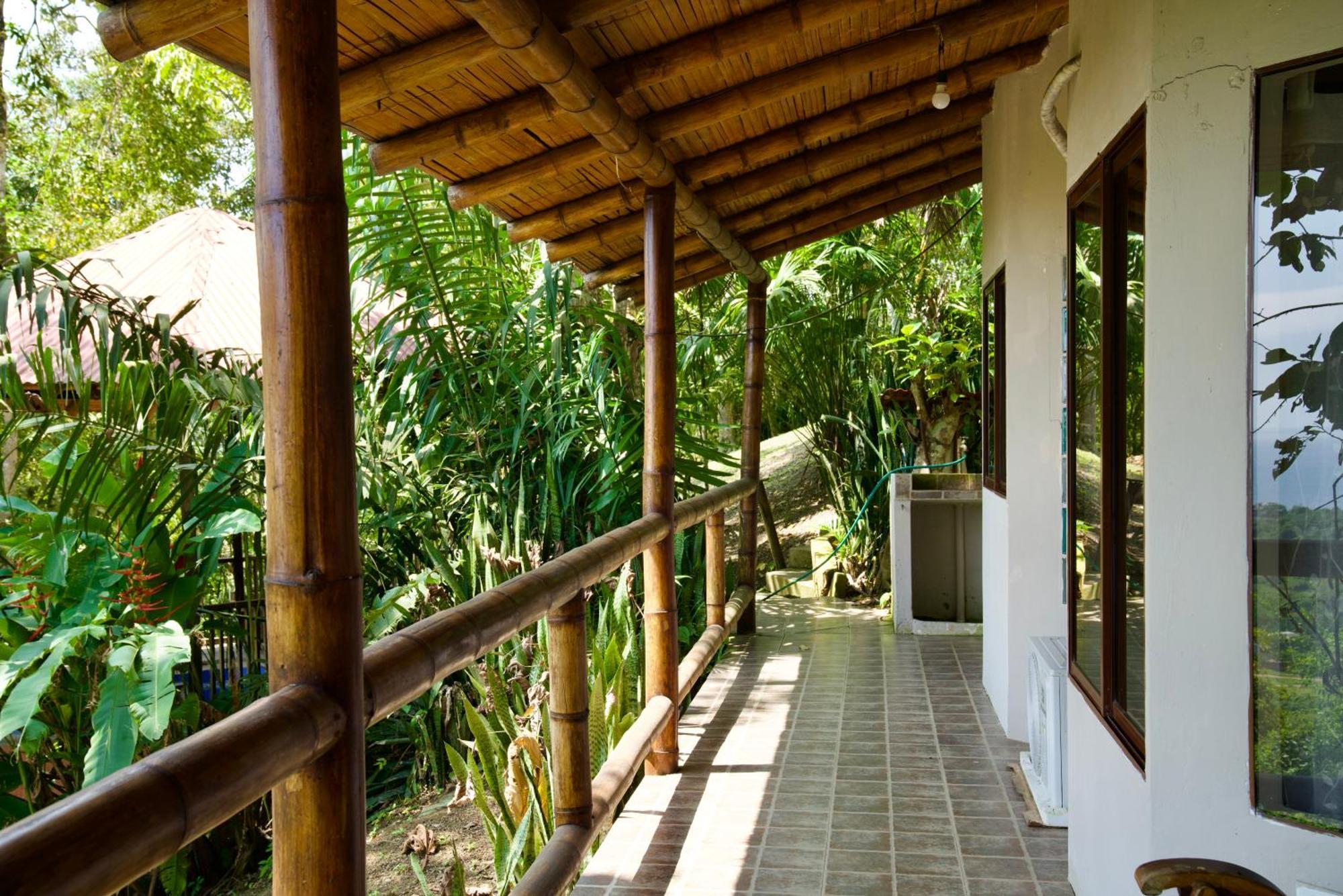 Samai Lodge Holistic Living Olon Bagian luar foto